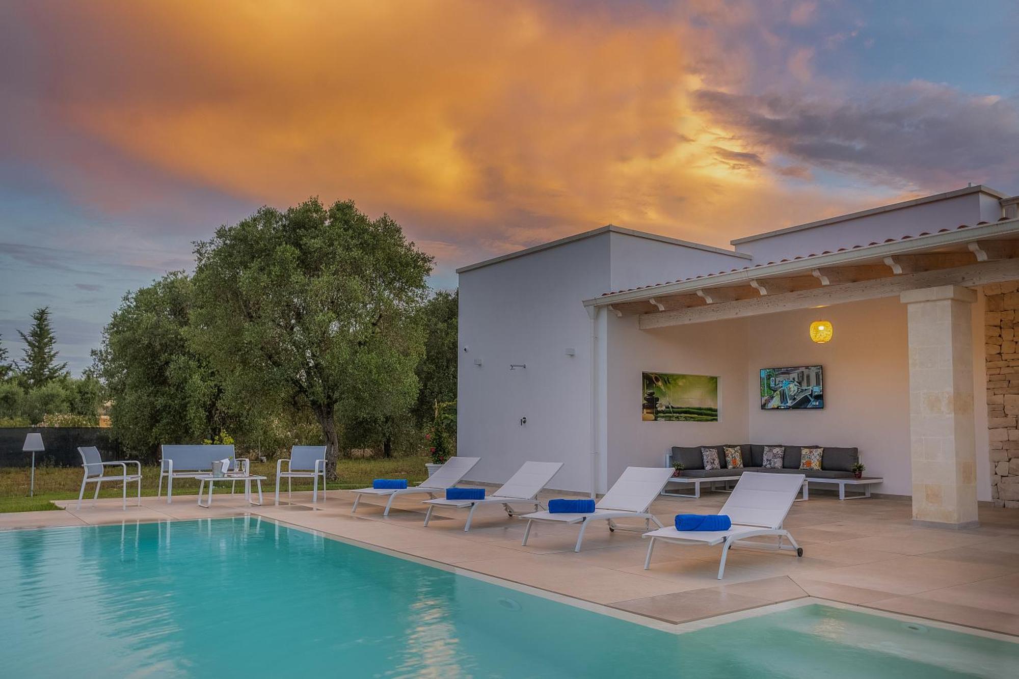 La Carezza Del Sole - Private Villa Франкавилла-Фонтана Экстерьер фото