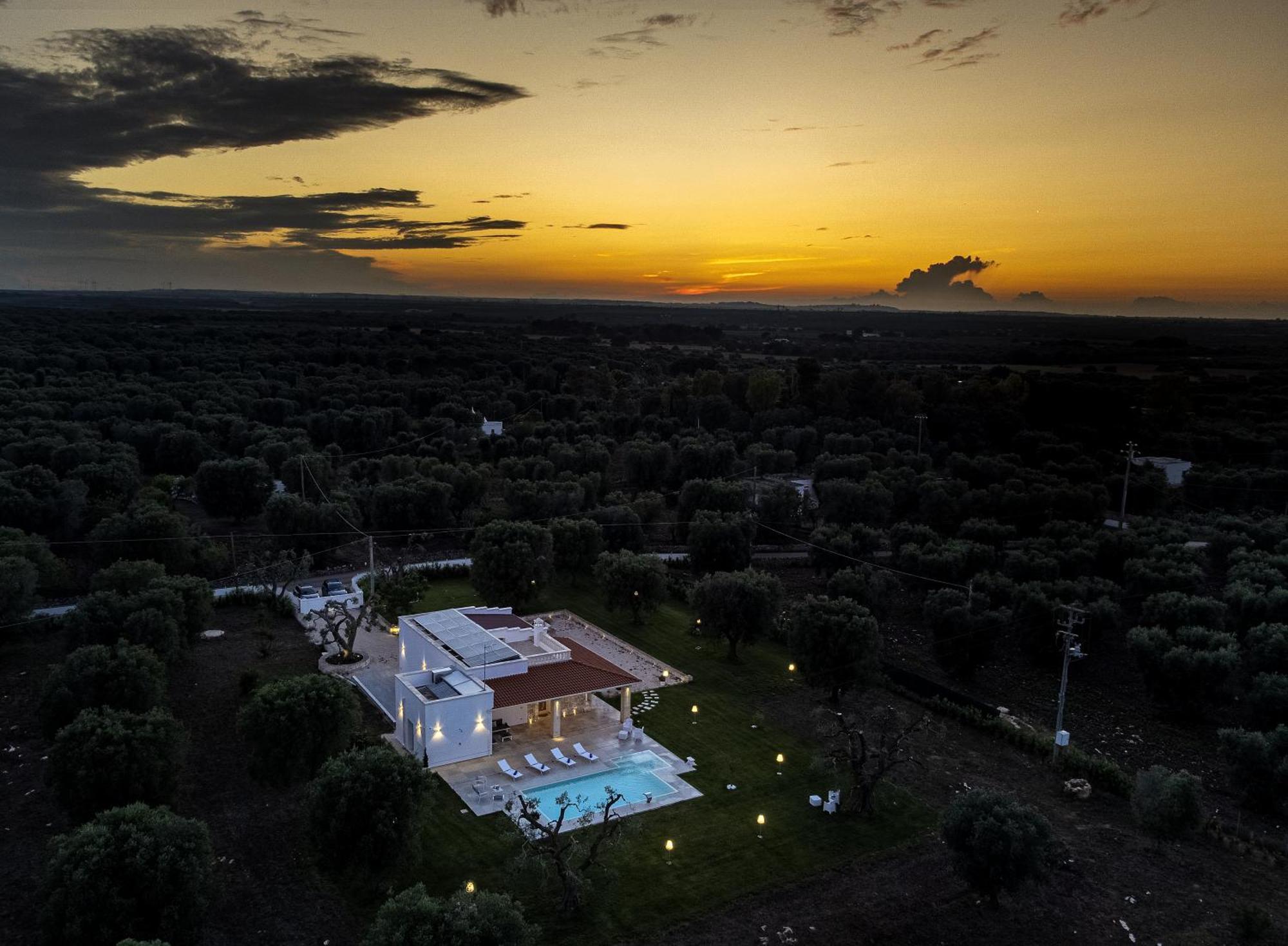 La Carezza Del Sole - Private Villa Франкавилла-Фонтана Экстерьер фото